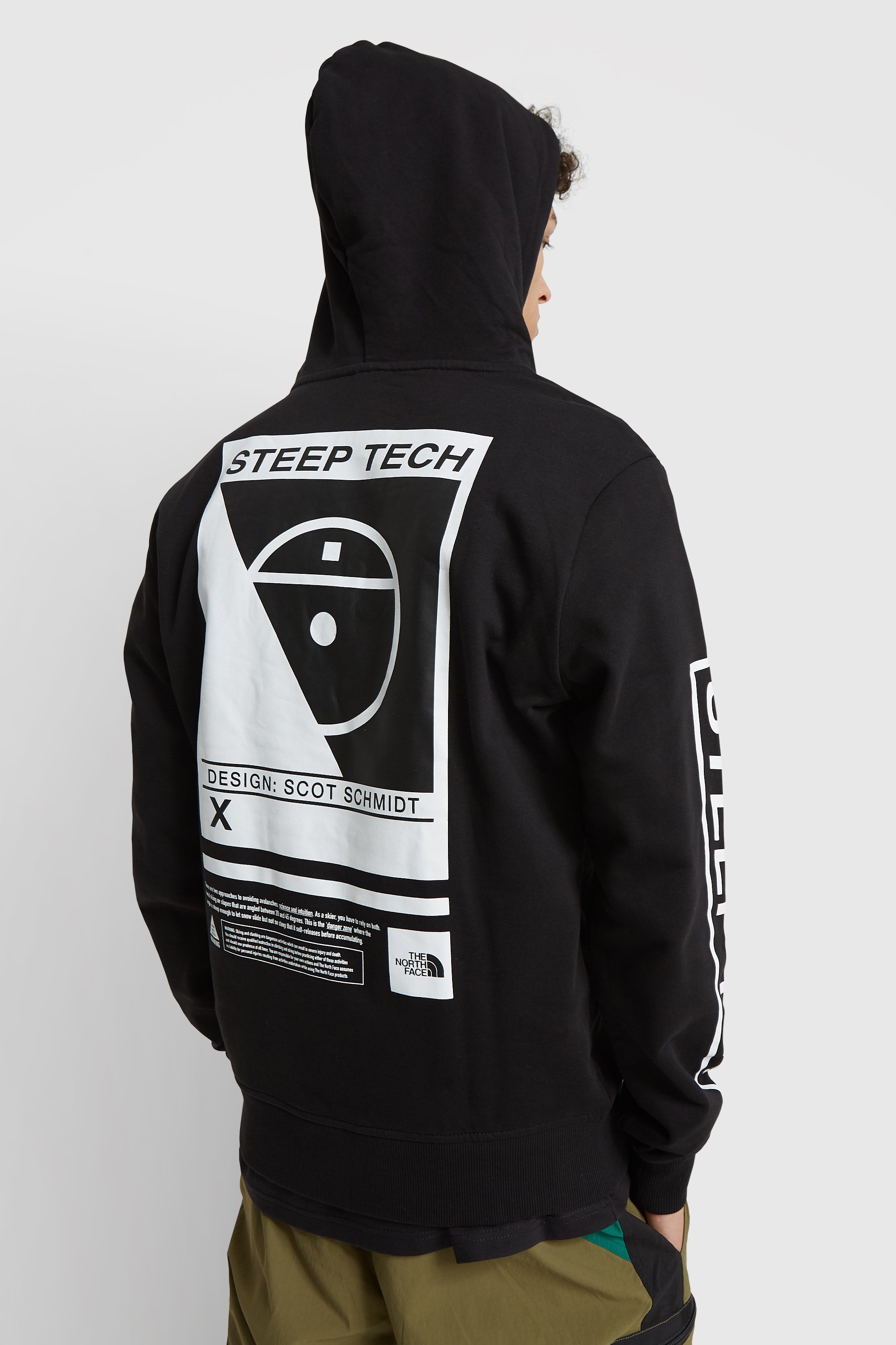 The North Face M Steep Tech Logo Hoodie Tnf black