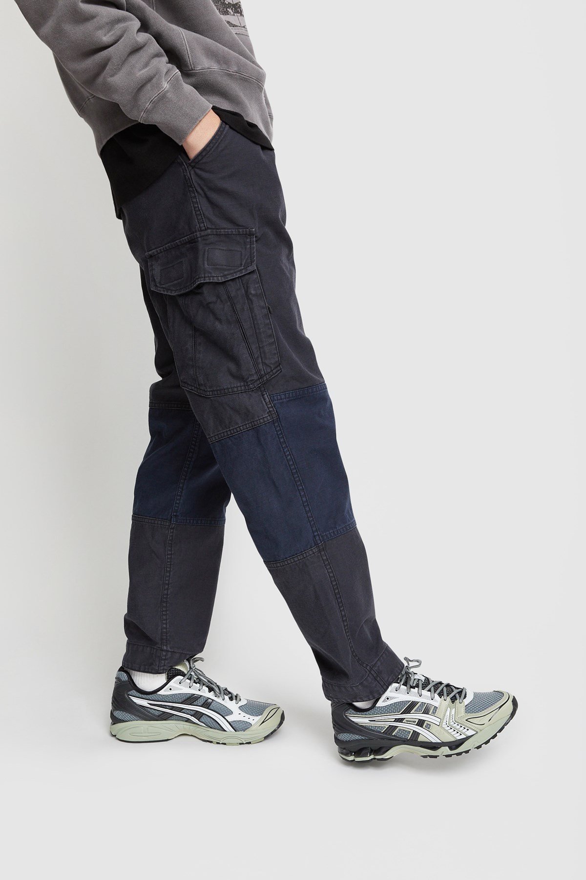 Cav Empt Difference Cargo Pants Black WoodWood