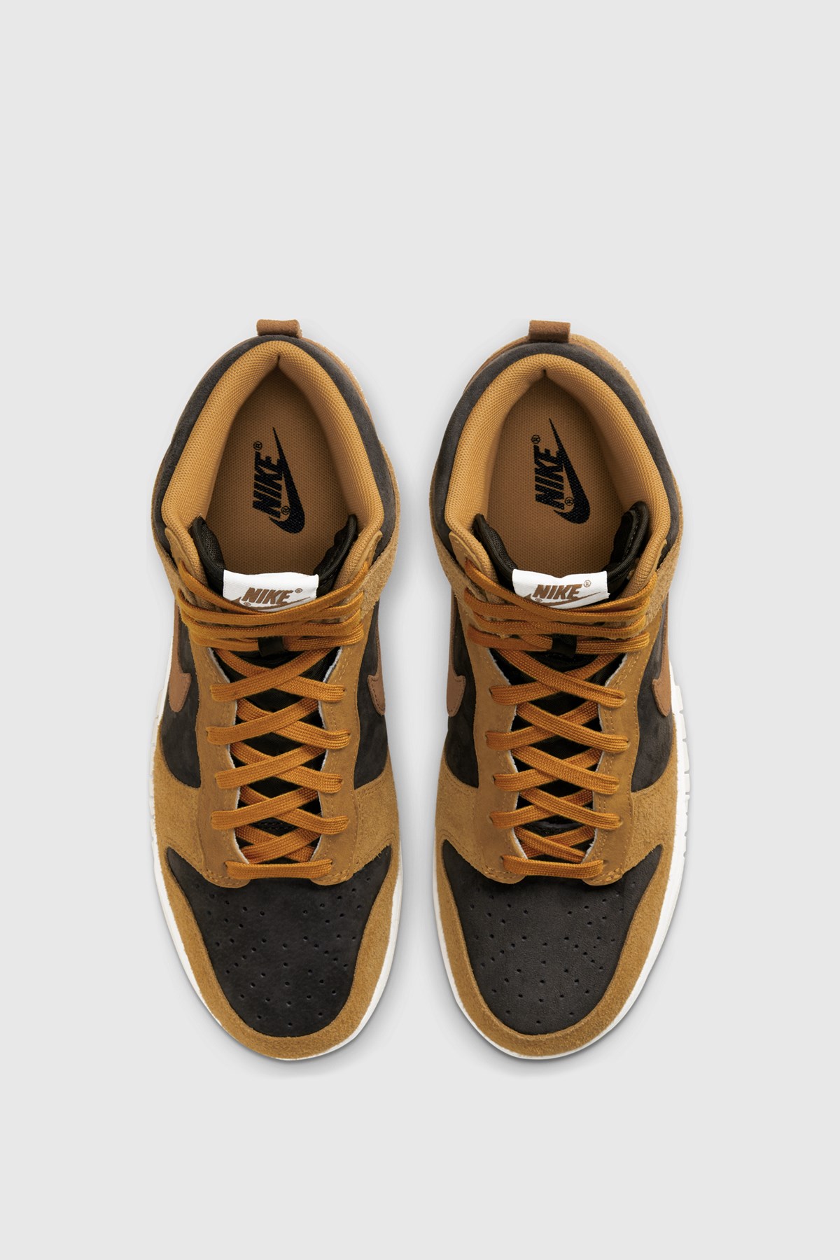 Nike Nike Dunk High Retro Premium Velvet brown/curry/sail (200 ...