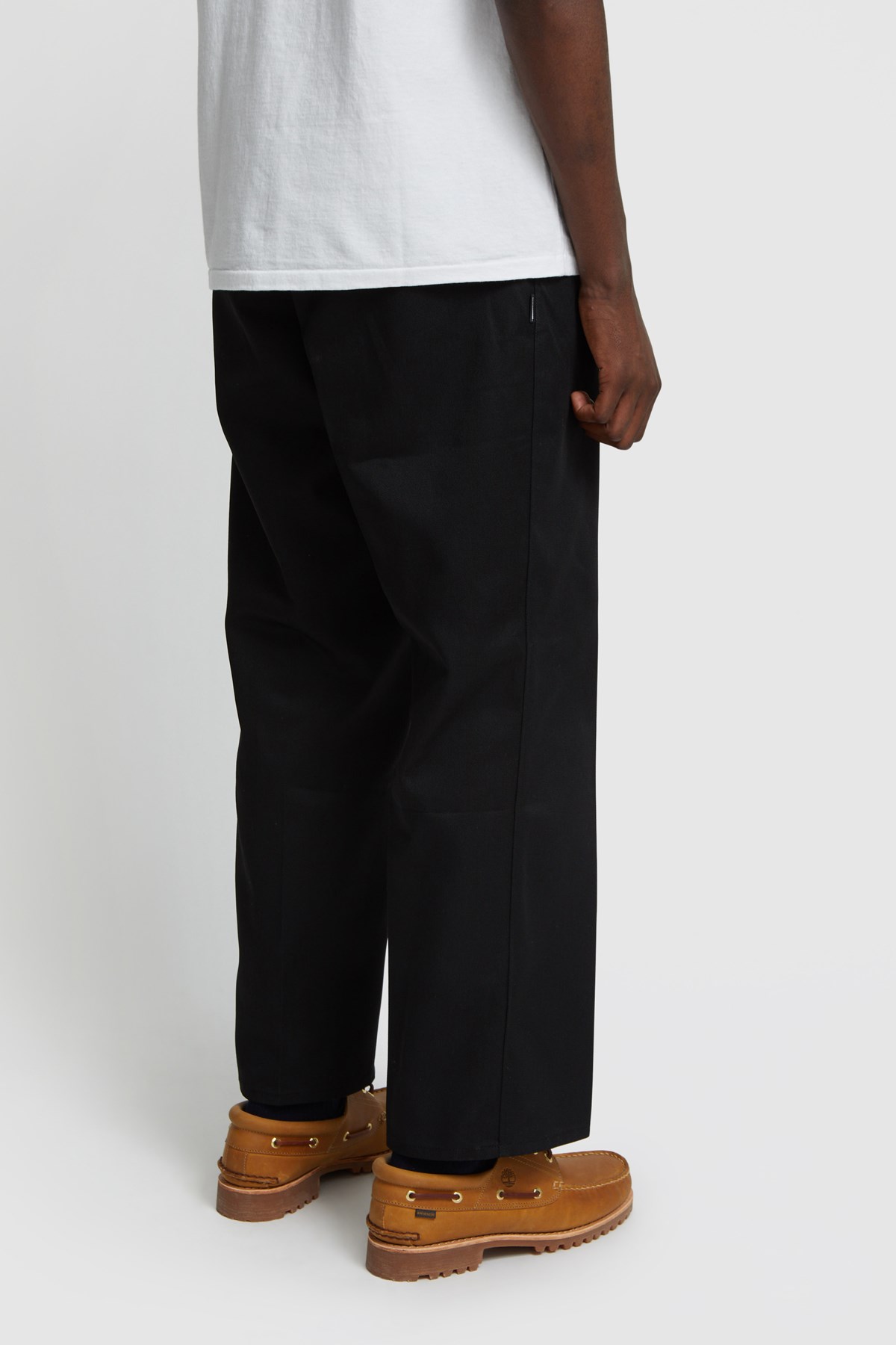 Thursday's Workwear Report: Tailored Wide-Leg Pants 