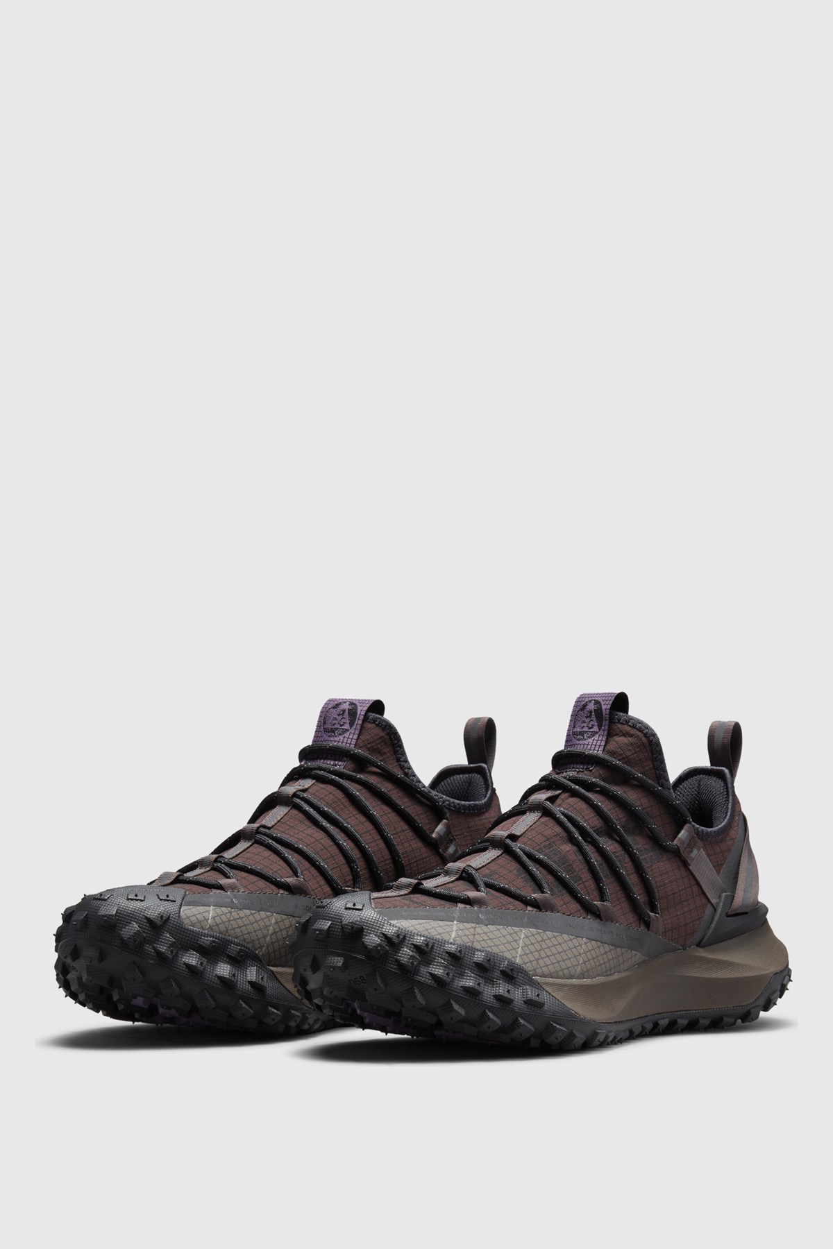 Nike ACG Mountain Fly low Brown basalt/black (200) | WoodWood ...