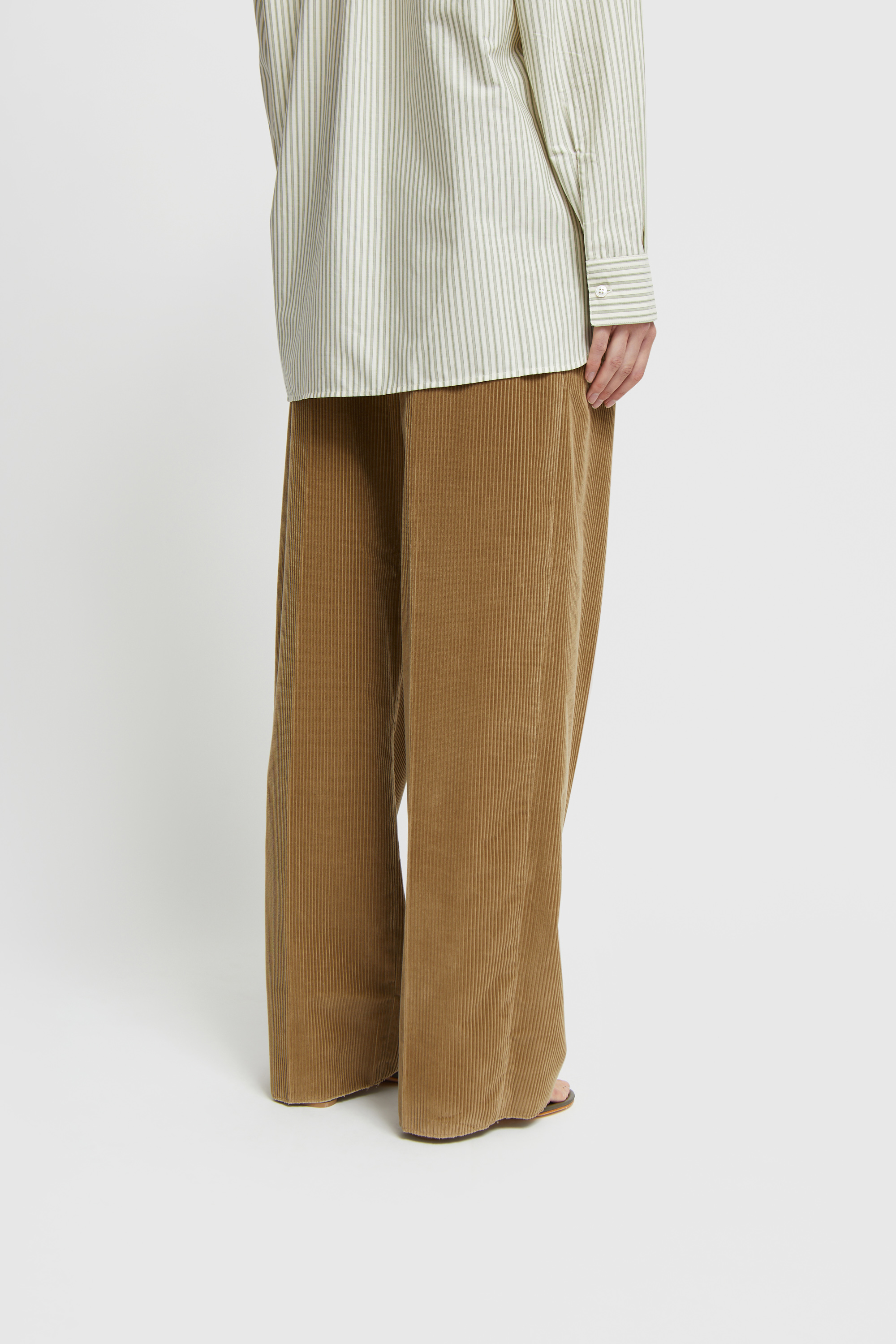 CristaSeya Corduroy Pleated Cropped Trousers Light Khaki