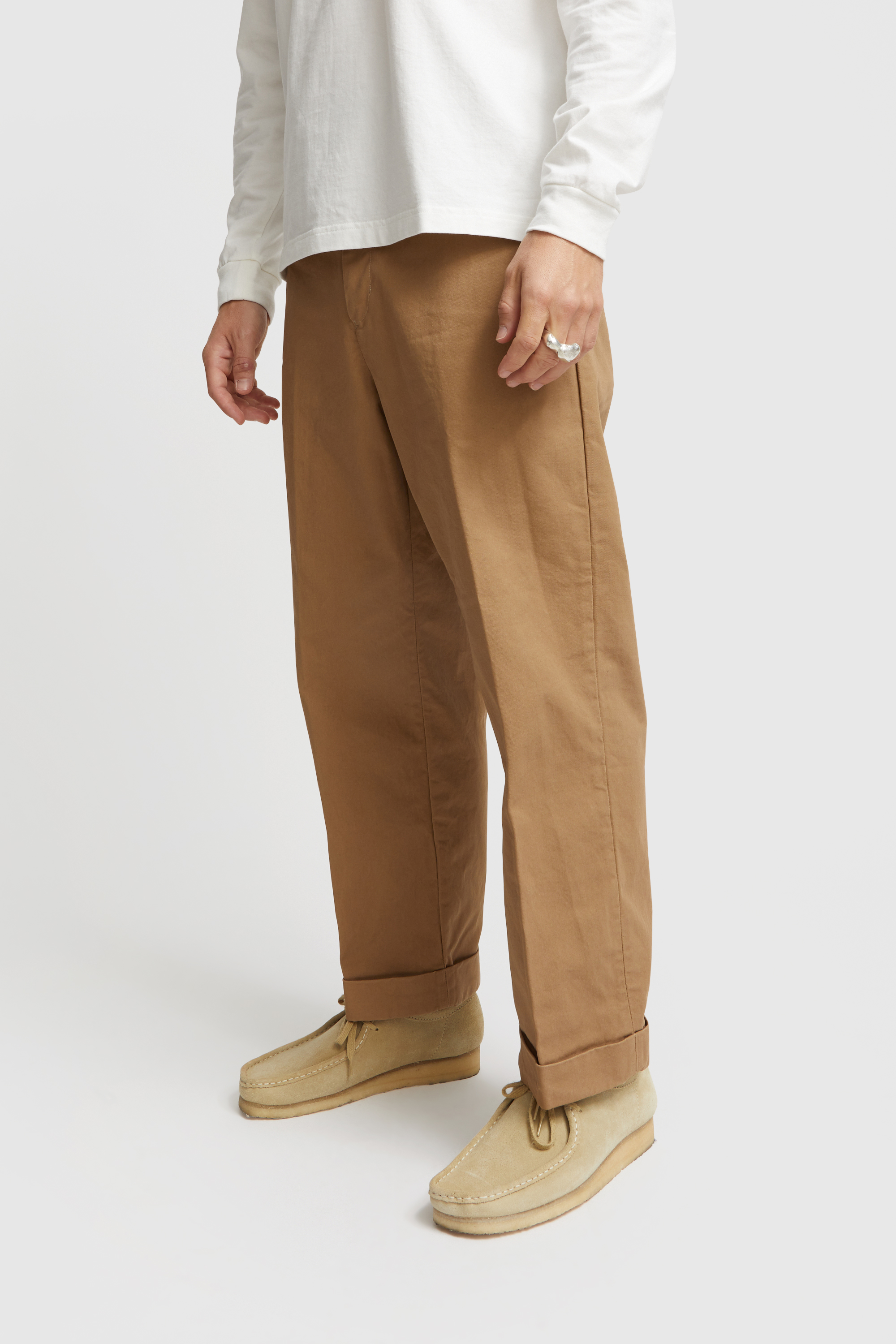Amazon.co.jp: Beams Plus Men's 1 Pleated Chino Trousers, white : Clothing,  Shoes & Jewelry