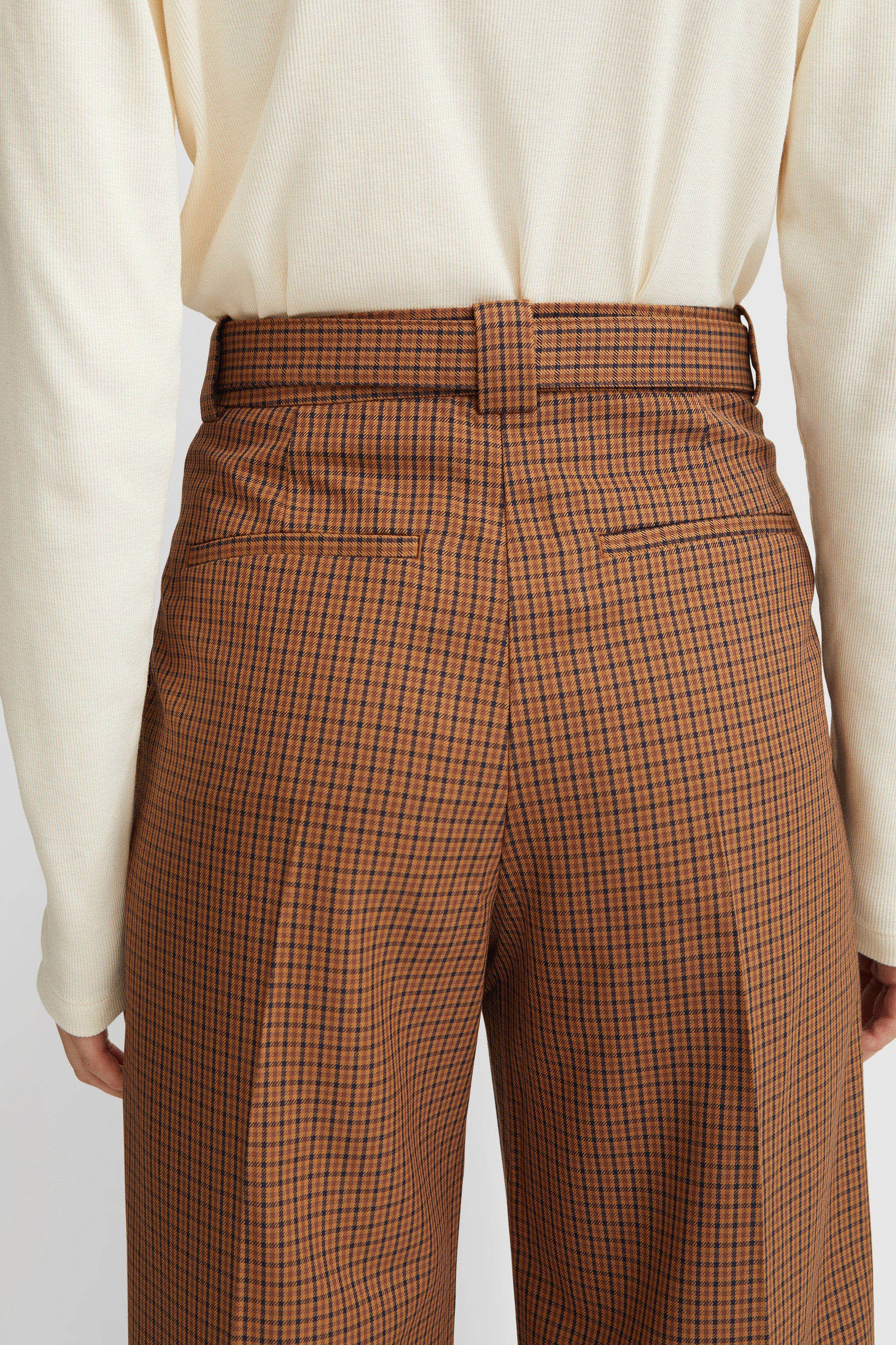 Men's Hackett, Plain Wool Twill Trousers in Bright Navy – Sale Lab UK
