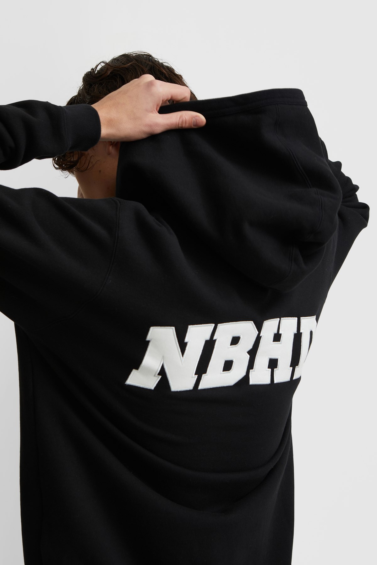 Neighborhood Classic-S / C-Hooded . LS Black | WoodWood.com