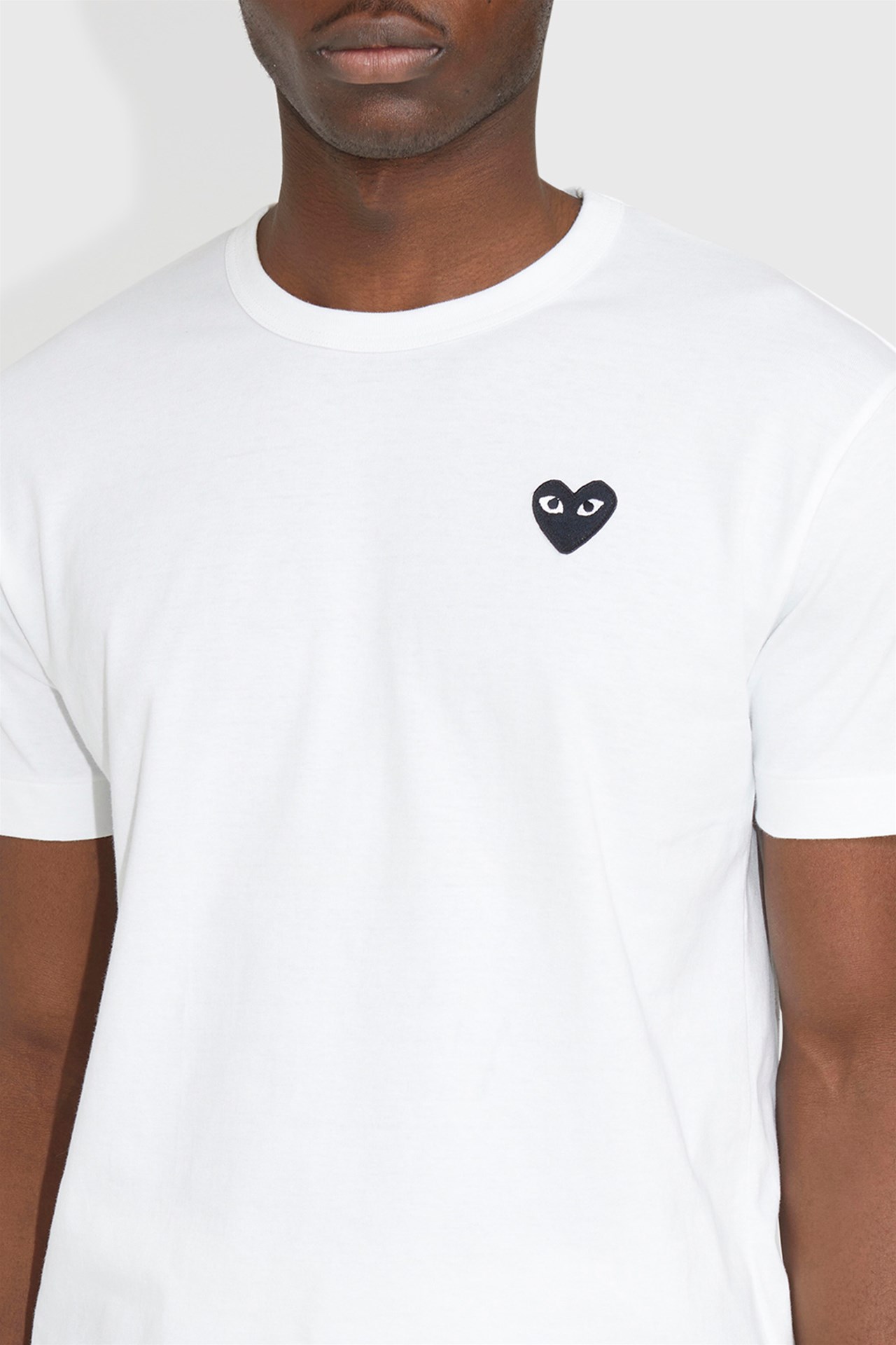 Comme des Garçons PLAY Mens Black Heart Logo Tee White (2) | WoodWood.com