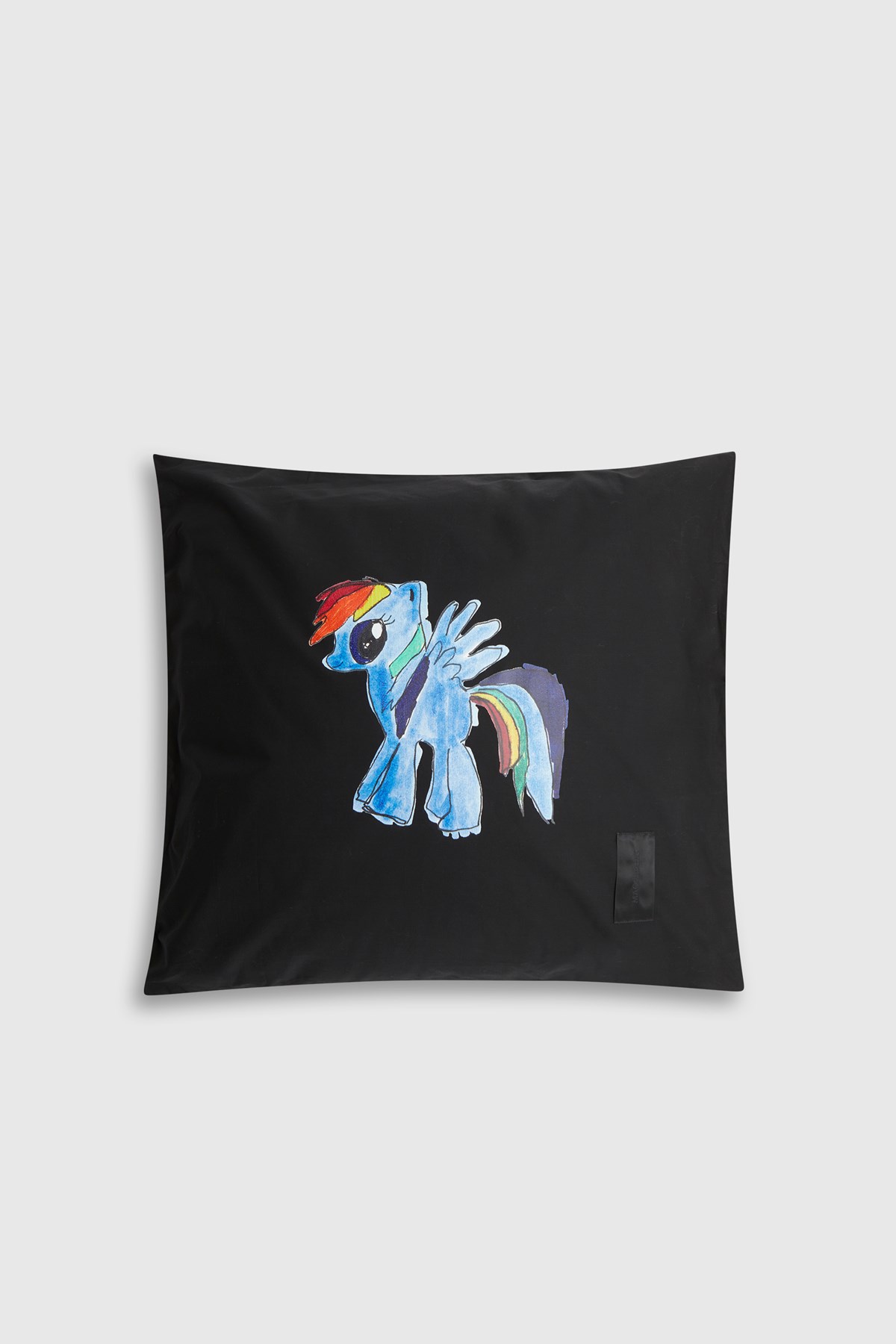 Magniberg Creates Pillows Based on Graphic Tee's