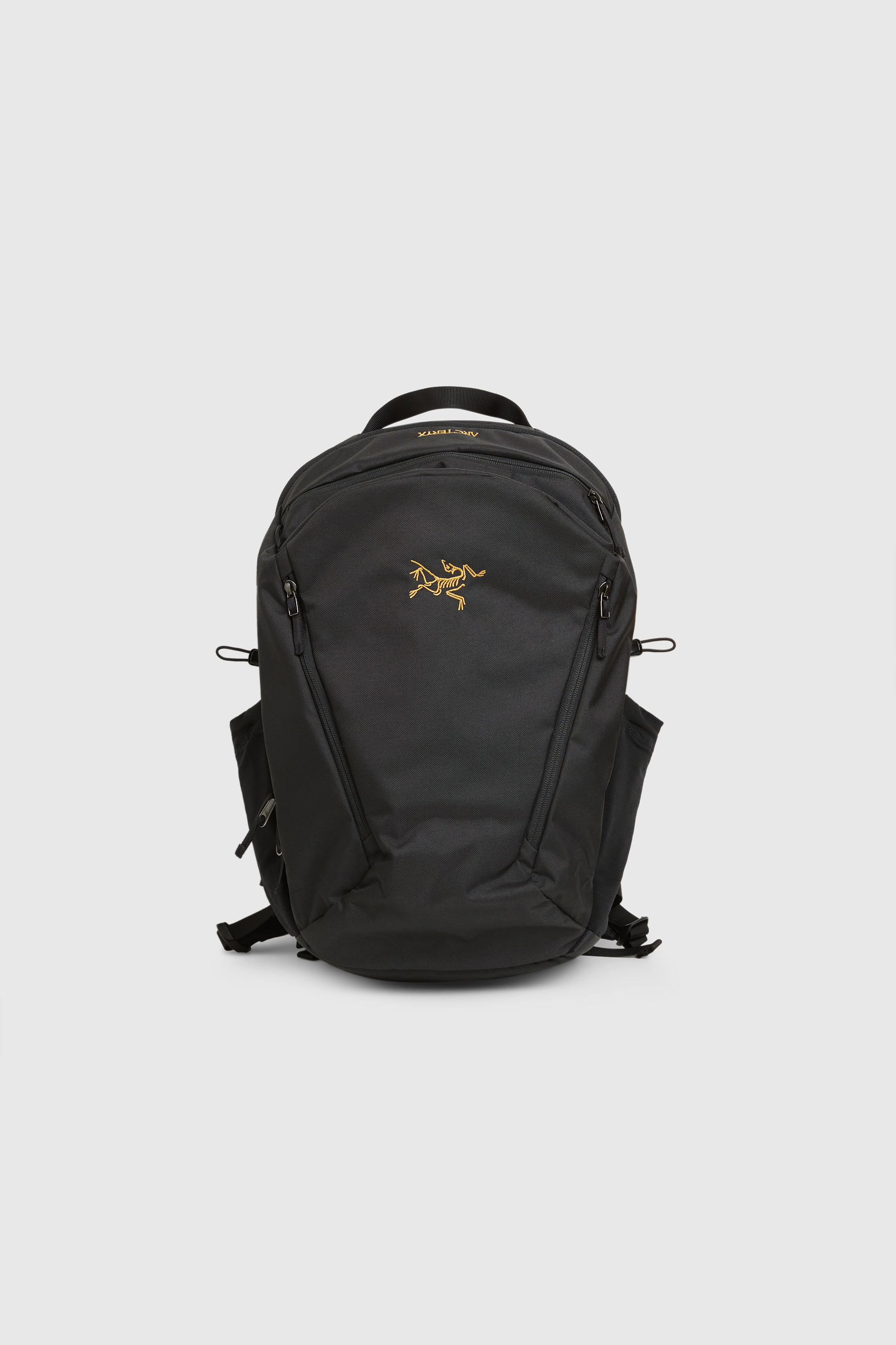 ARC'TERYX Mantis 26 Backpack Black | WoodWood.com